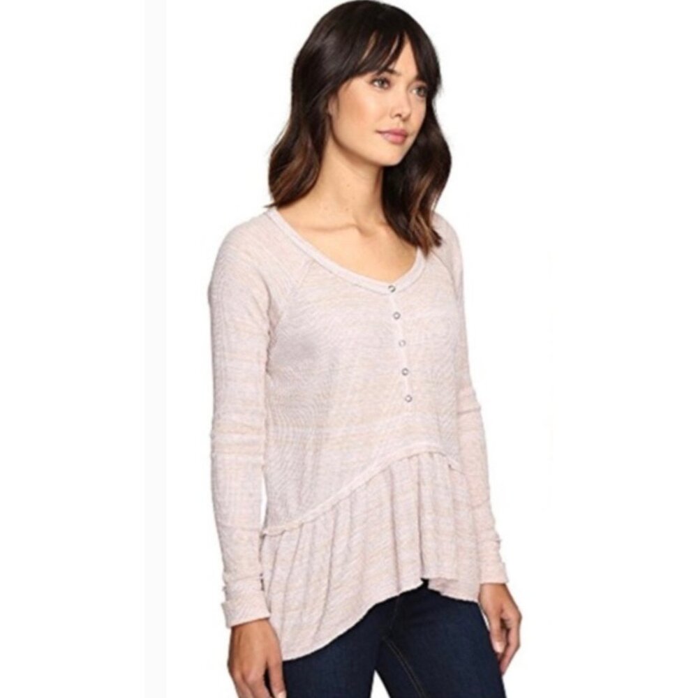 Free People Casual Boho Waffle-Knit Long Sleeve Lavender Ruffled Hem Flowy Top - Picture 7 of 16